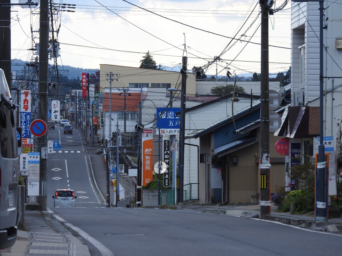 下大町バス停付近